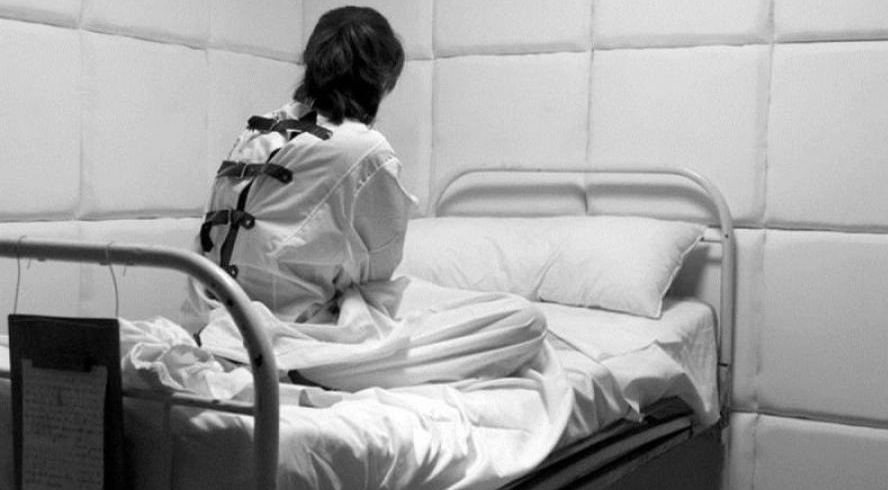 Medidas médicas coercivas — instituição de tratamento psiquiátrico